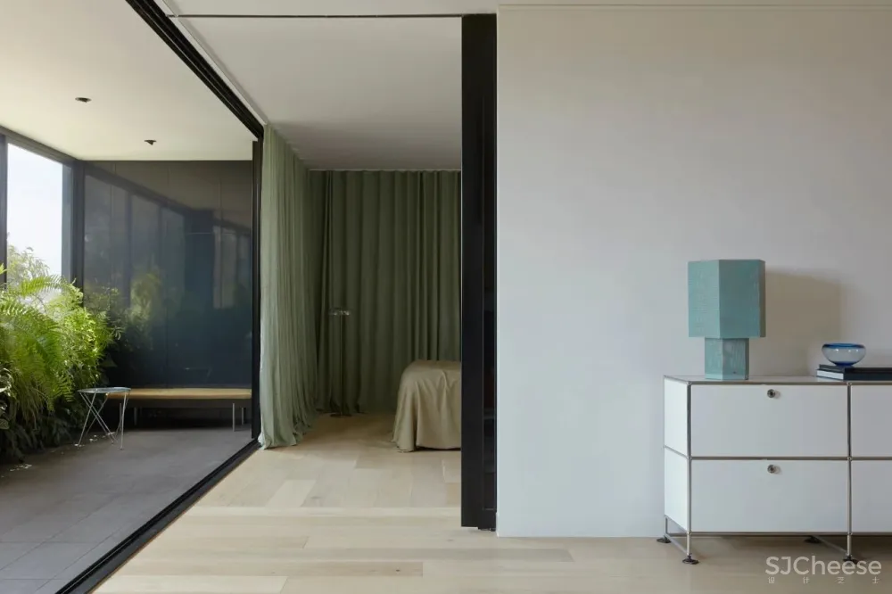 把喜欢的风景“搬”回家,这个全绿色空间,诠释了爱是不会消失的