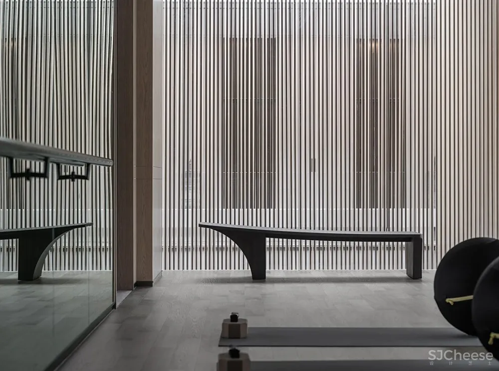 广州伶居侘寂风总部办公，旧得很高级！