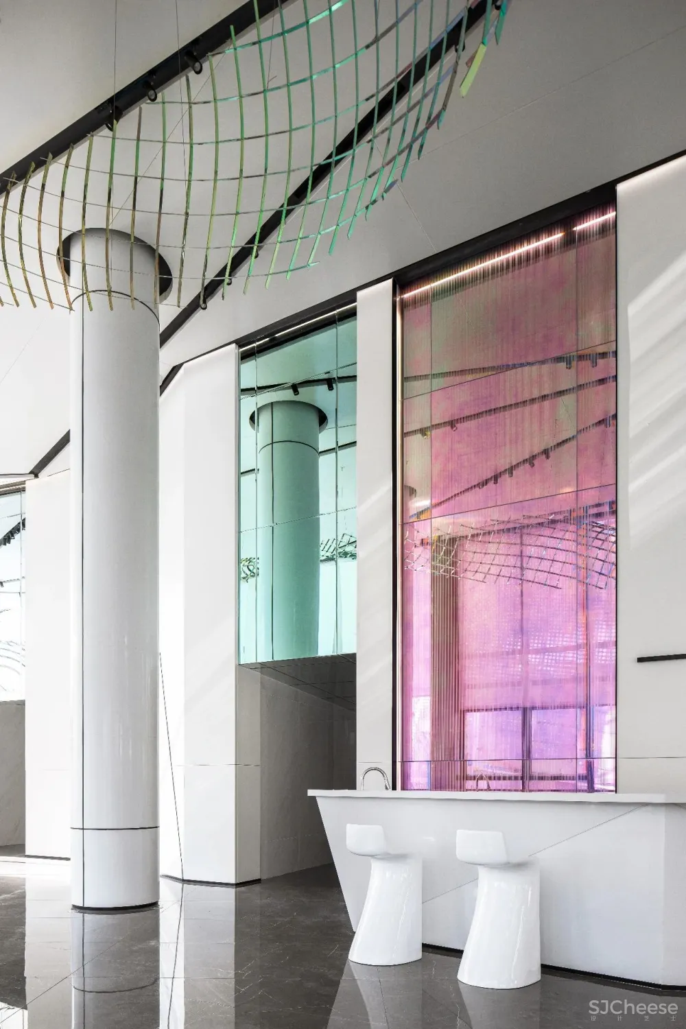 熊灿×乌鲁木齐熙岸地产中心:自由的空间,应拥有纯净的灵魂