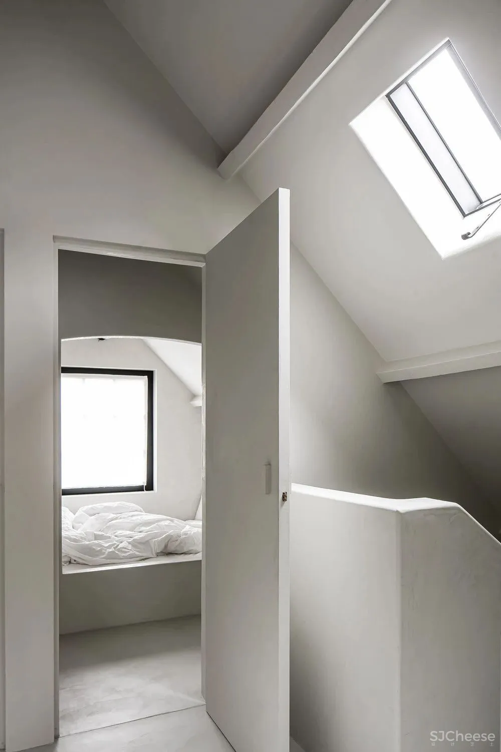 AM Designs|歷史村中的房屋