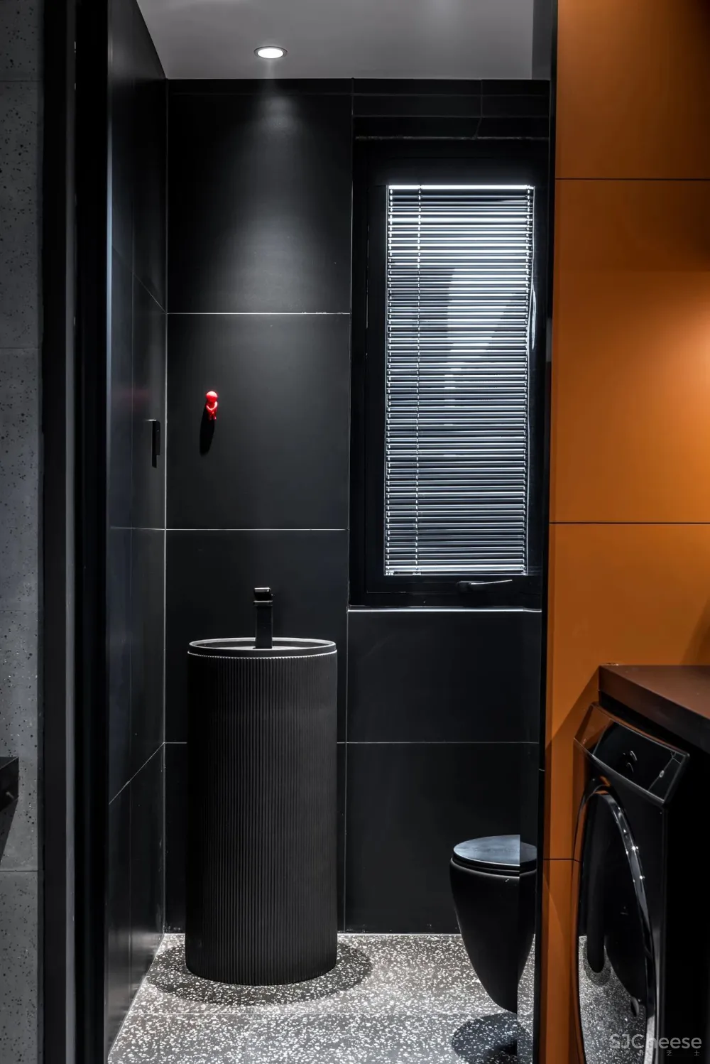 120㎡质感简约私宅,谁说黑色沉闷又压抑?