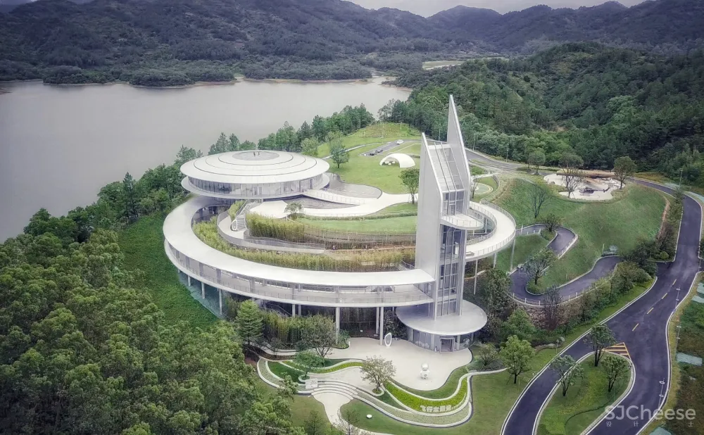 新作 | 天空之城,启发中国航天梦 恩平•泉林黄金小镇 / 上海骏地设计