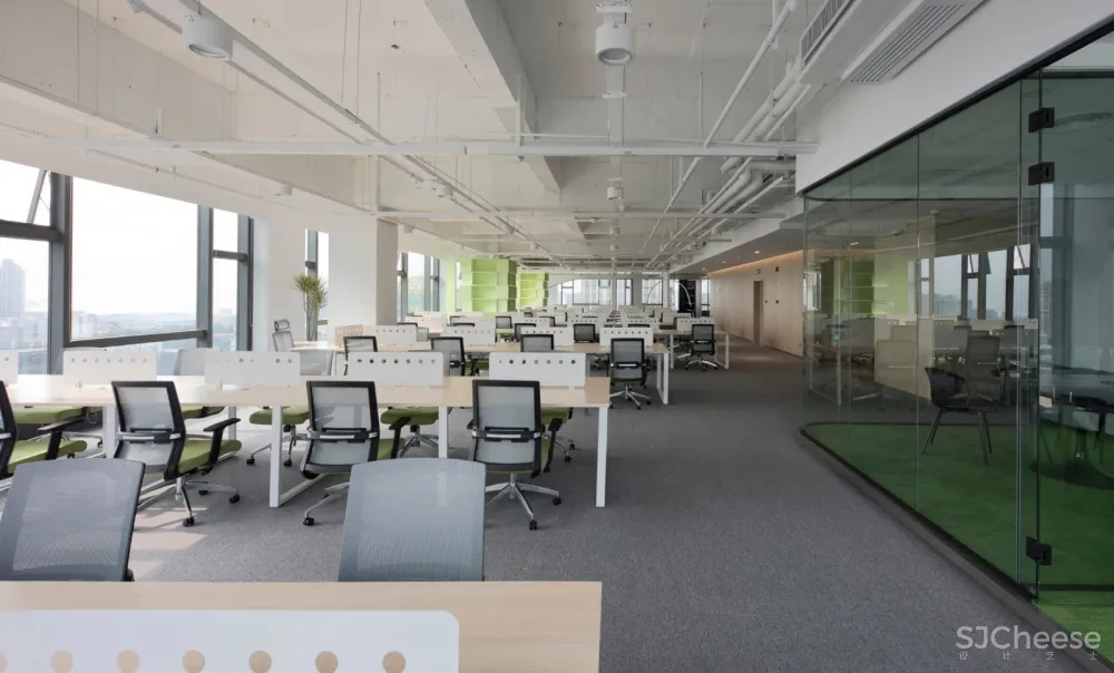 极简 留白,打造轻盈通透的活力空间!