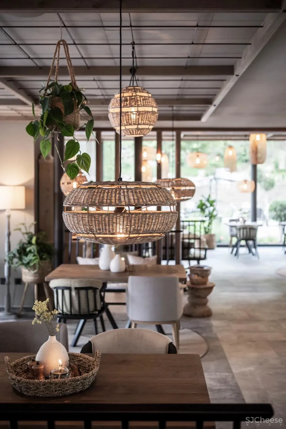 酒店往“土”里玩,设计向高处走!于山野中盛放的苹果园竟也成为了最佳的度假胜地