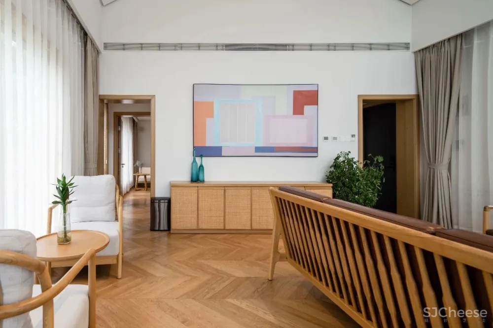 云里安凹：从14户普通民房到142亩精致山居，一座平凡村落的进化史