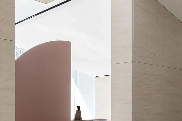 重构光合艺术，诠释极简气质 YuQiang - Partners 于强