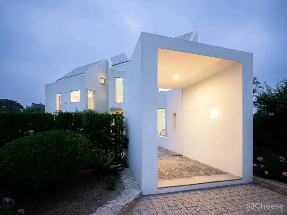 我家有地,为什么要造丑房子?上海夫妻200万造出极简别墅