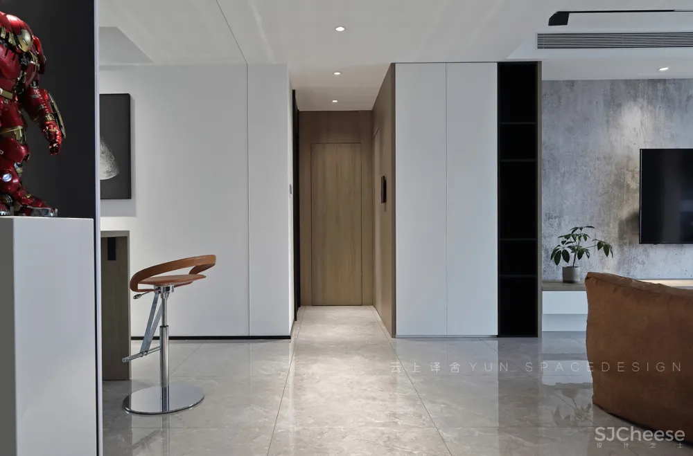 沉醉于漫画的小哥の宅