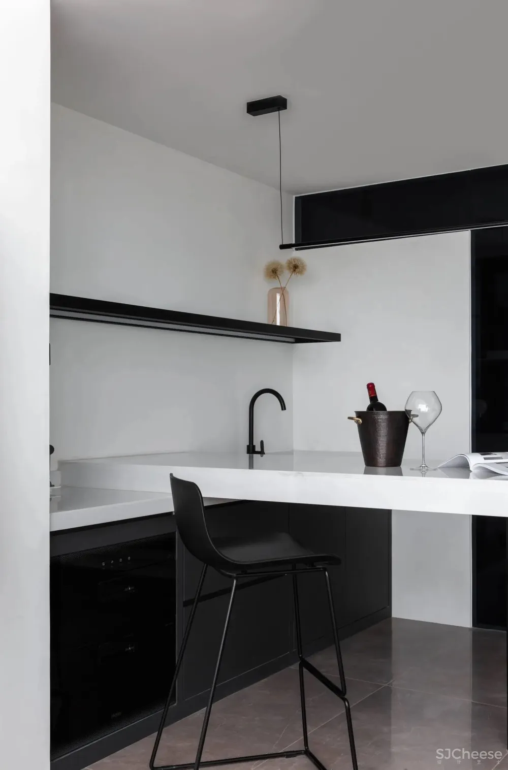 通透感 光影美学，打造黑白极简格调 桐里设计