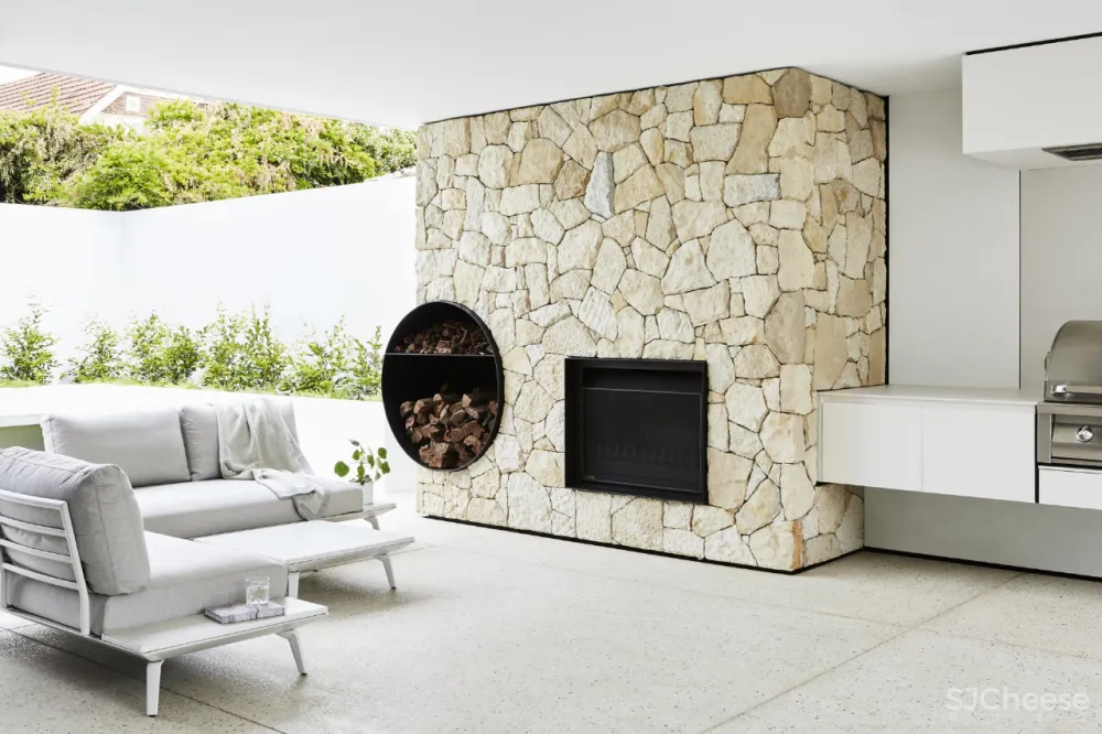 精致而富有细节的极简主义 Mckimm新作