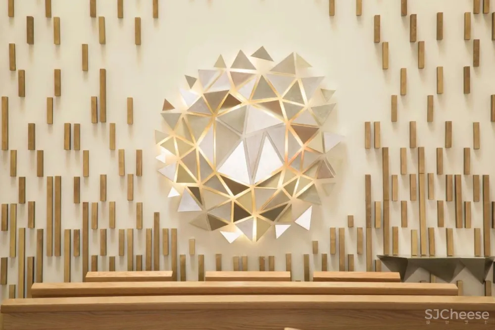 Churches丨灵魂的救赎所