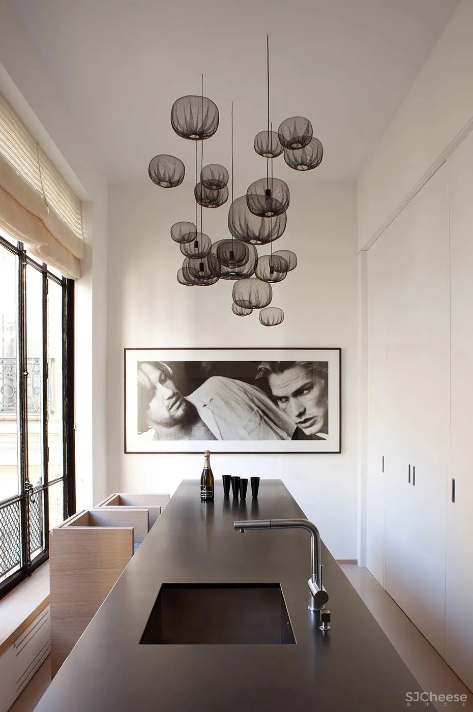 2 个现代公寓,富有质感的软装设计够惊艳