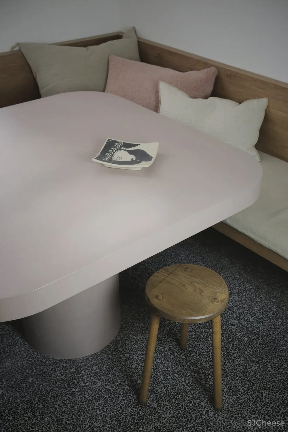 一居室小家,卡座式餐厅设计更省空间