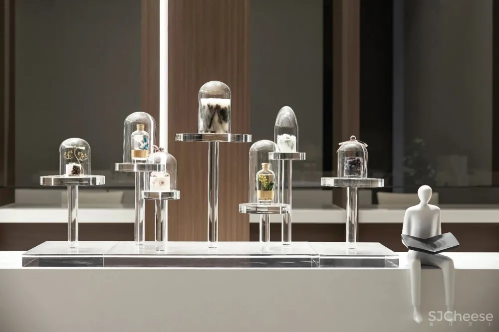 突破传统的简约质朴,用艺术呈现真实!