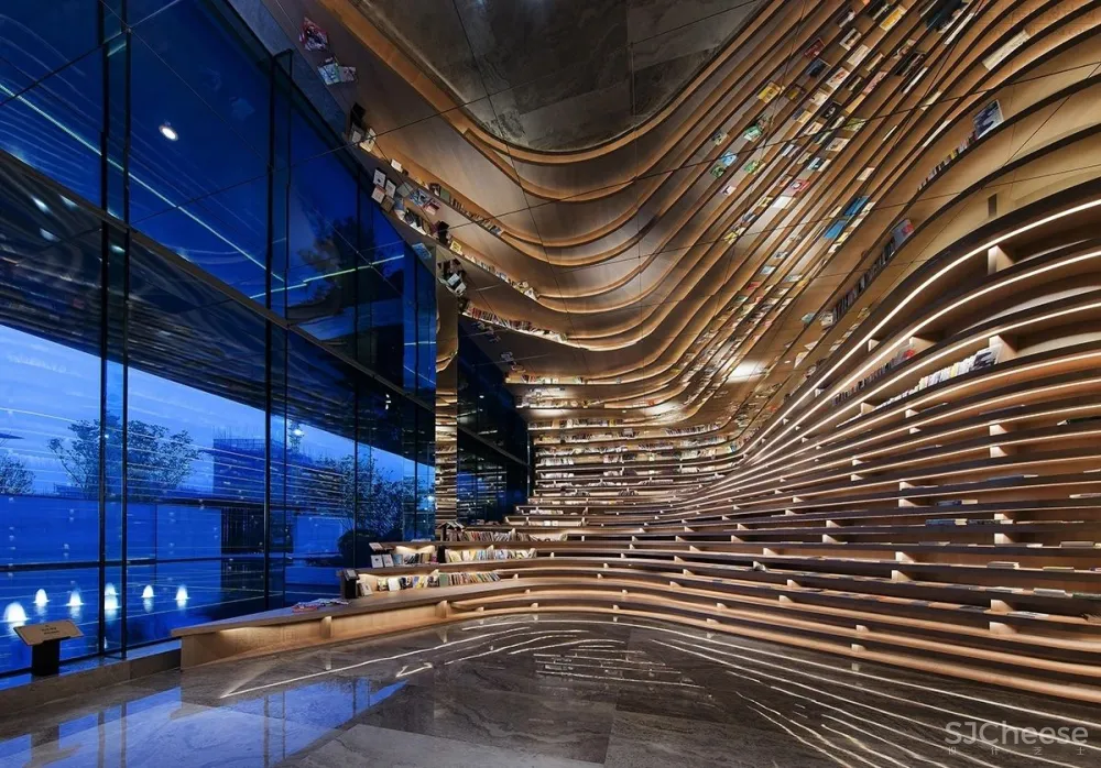 富有独特标识感的“城市橱窗”