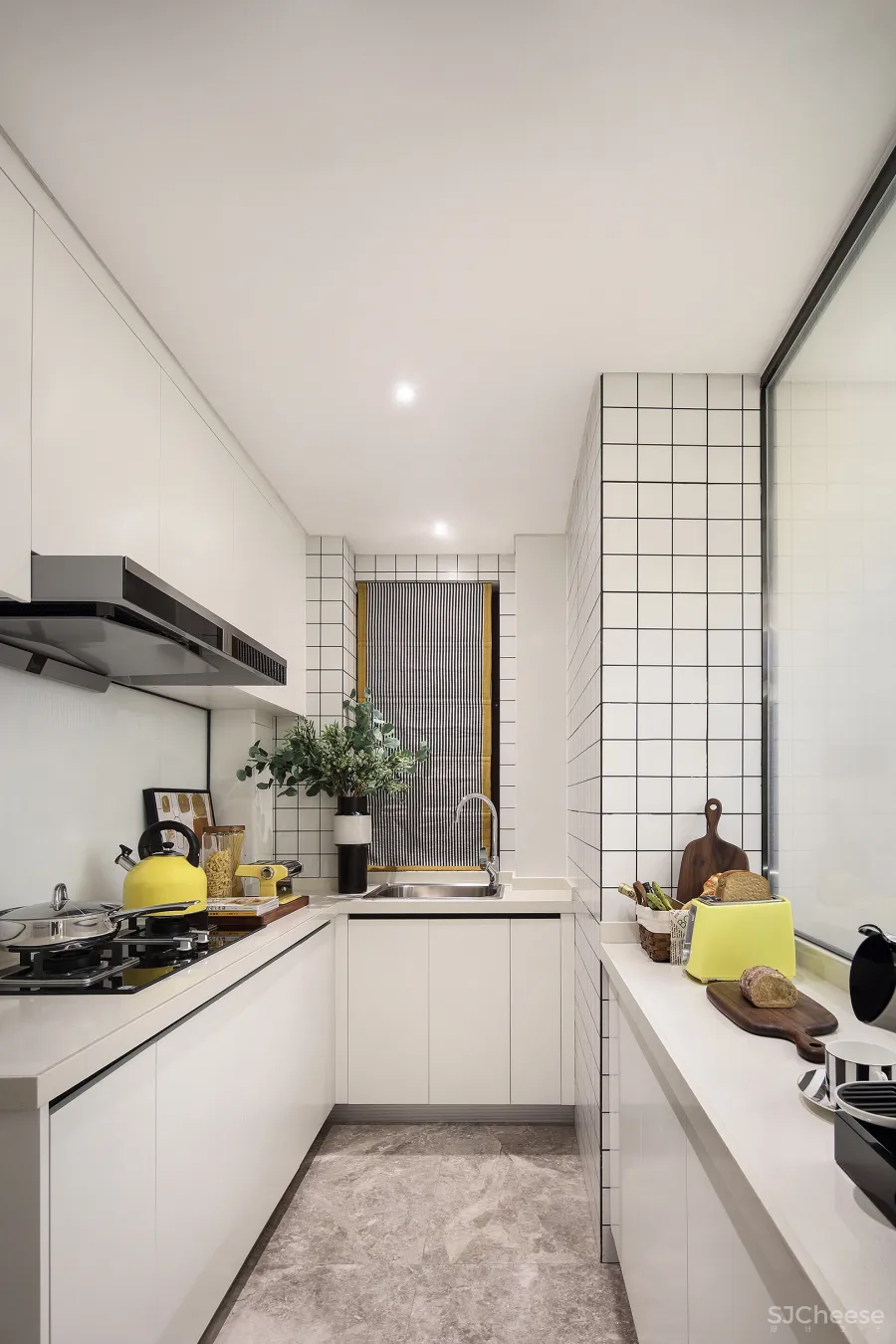 地产“降本增效”下的低成本样板间尝试丨上海岳蒙