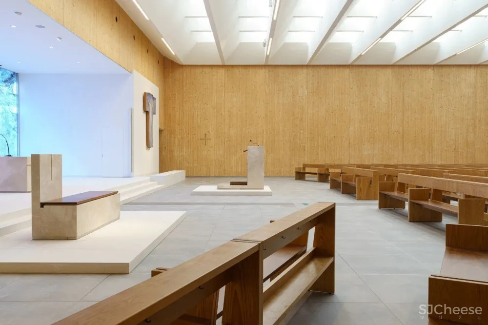 Churches丨灵魂的救赎所