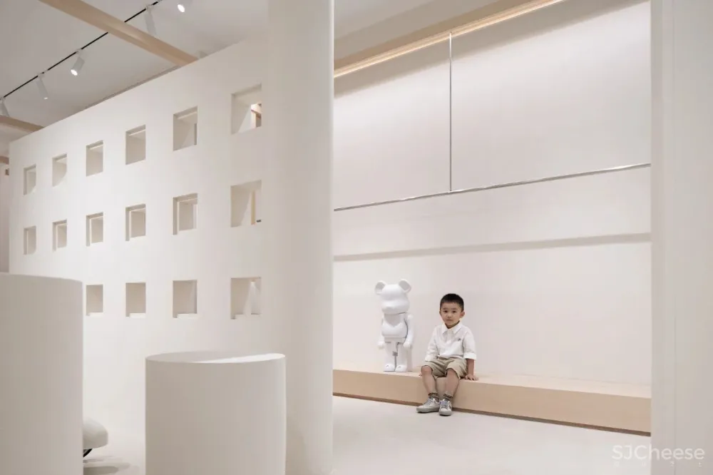 打碎、叠加、重组，构建个性盒子空间 凹设计