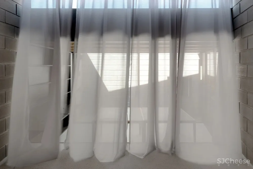 一个有生命力的居住容器 破碎之家 NPS Arquitectos