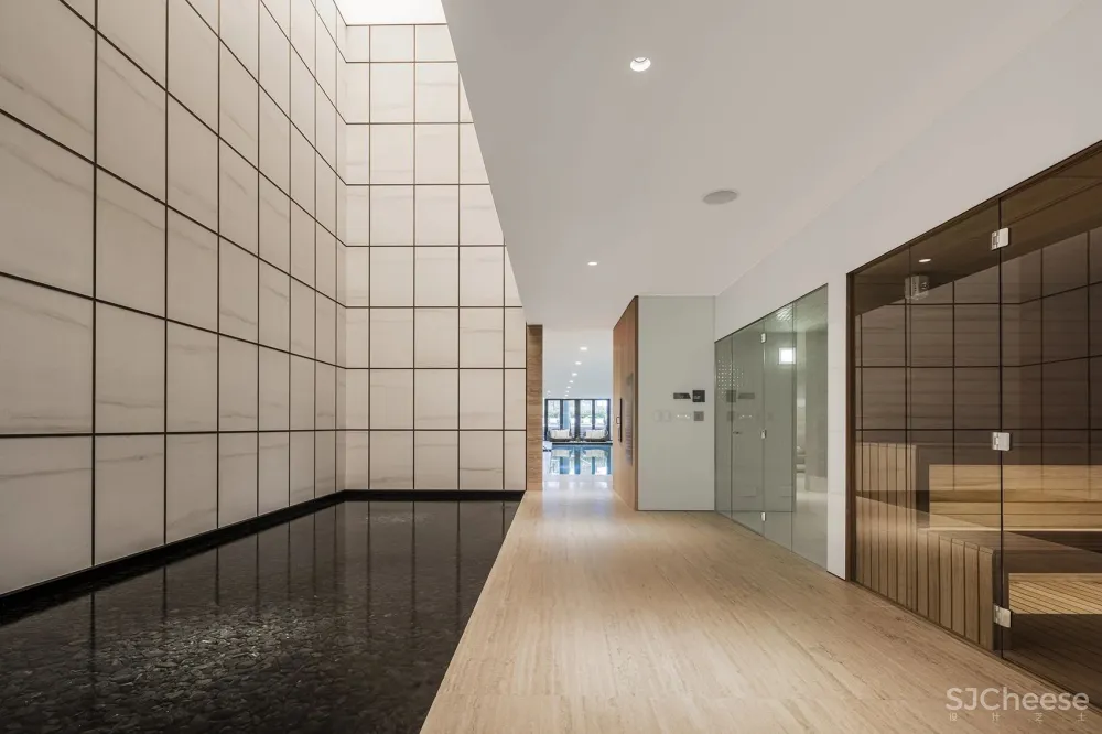 建筑与场地的完美融合 Arte豪华公寓楼 Antonio Citterio Patricia Viel