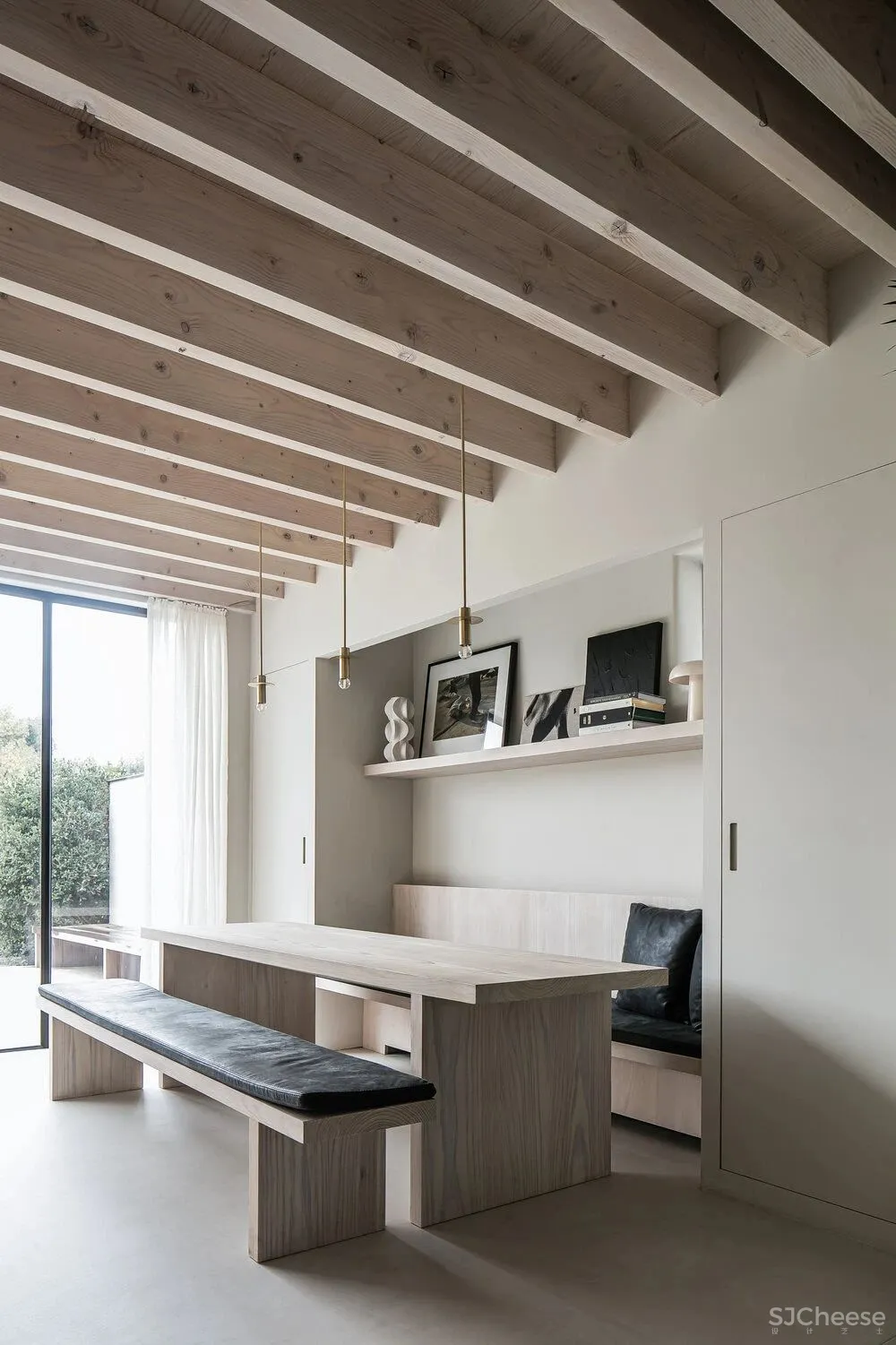 AM Designs|歷史村中的房屋