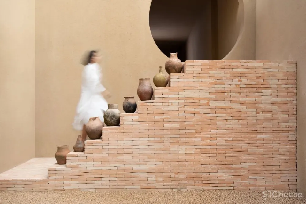 MNMA STUDIO在圣保罗的TERRACOTTA梦想中的两种热带风情。