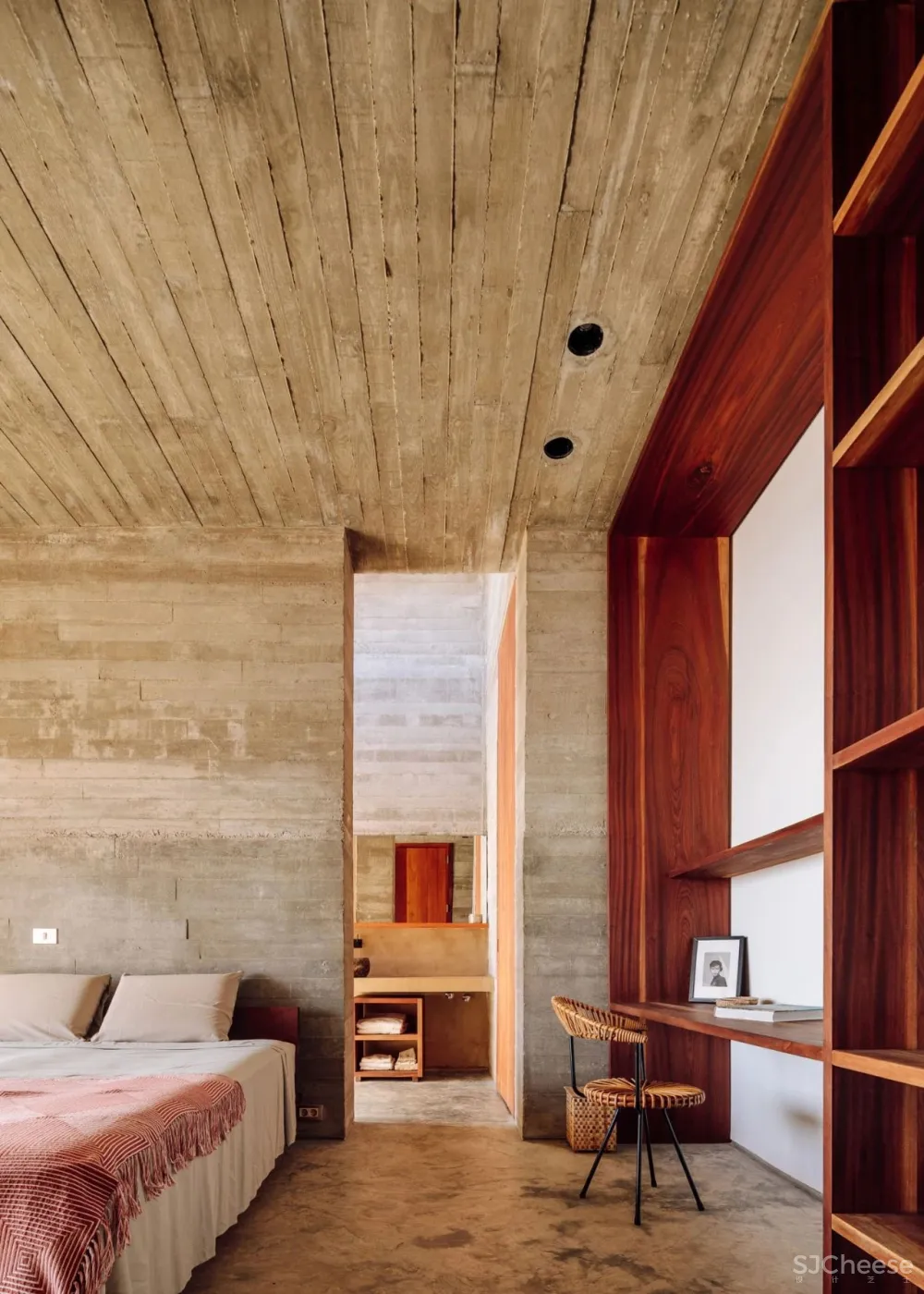 在火山底建造的“亲密”别墅；卫生间不装窗帘，根本不在乎路过的人！你敢住吗？【A963第2186期】