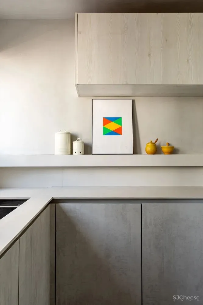 这对夫妇用165平米的家专门招待客人，只做一间卧室却有三间厕所！