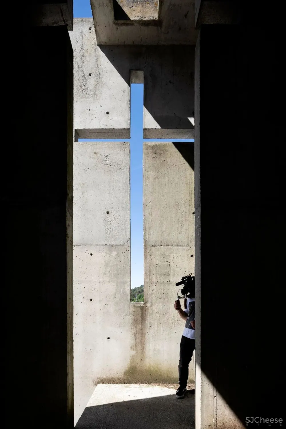 Churches丨灵魂的救赎所