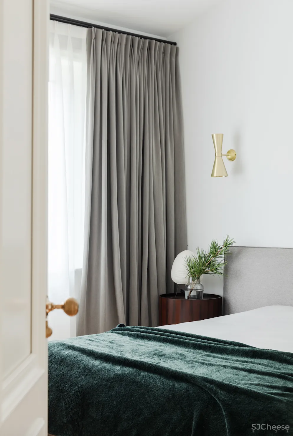 去别墅风装修,这个300㎡美得清新脱俗