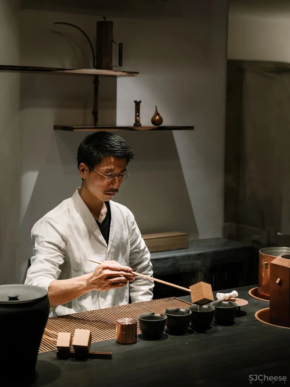 绪方慎一郎 将美食、文化、手工艺、设计 大融合的东方美学大师