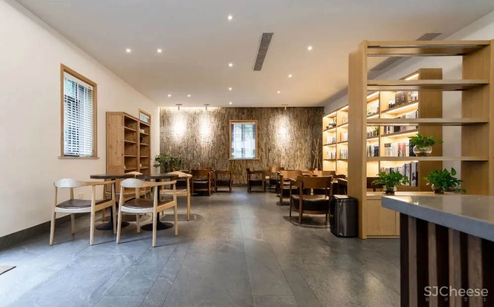 云里安凹：从14户普通民房到142亩精致山居，一座平凡村落的进化史