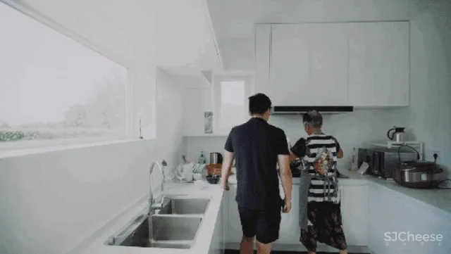 我家有地,为什么要造丑房子?上海夫妻200万造出极简别墅