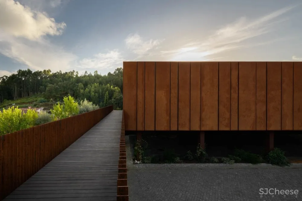 MMV arquitectos丨悬浮的盒子，葡萄牙