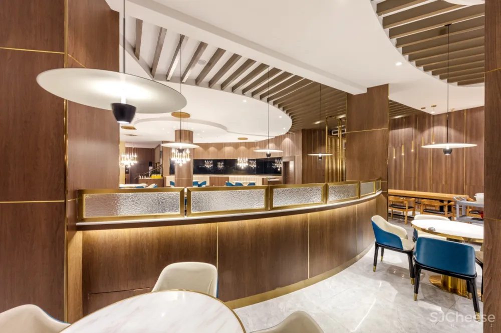 朗生 | 小城故事餐厅