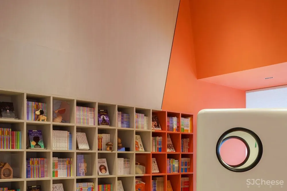 时代 光 静谧 美的内核