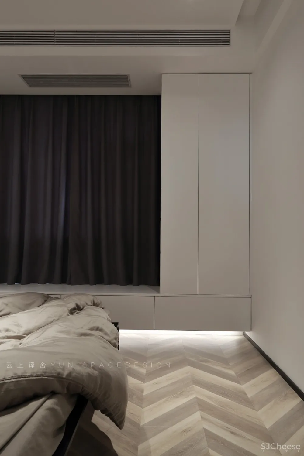 沉醉于漫画的小哥の宅