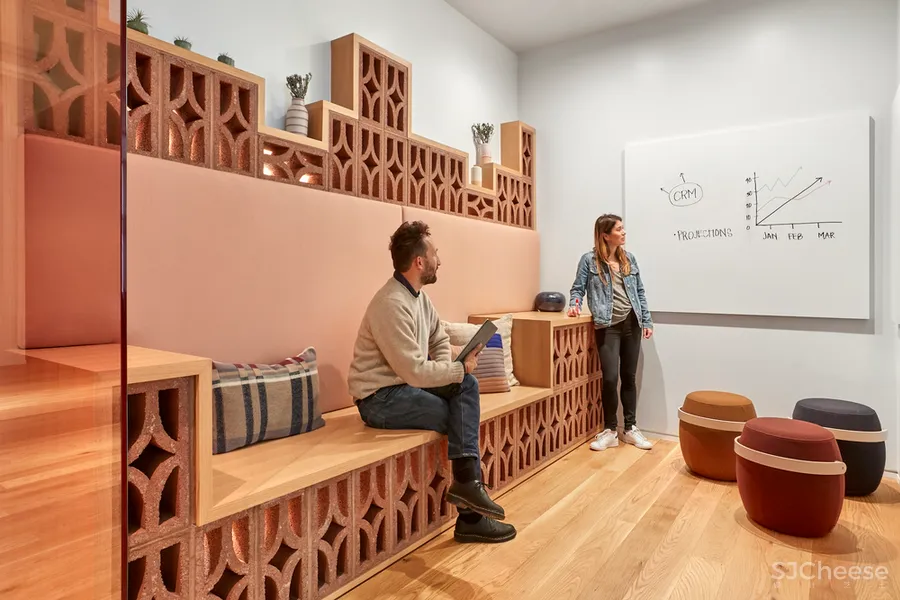 科技公司的总部大楼就是酷!每层楼都设计一个主题