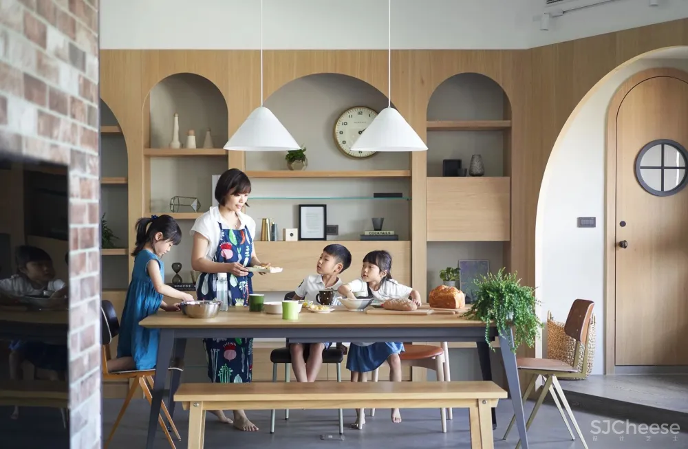 小树之家欢乐成长,158㎡木质双拼亲子宅 北欧建筑