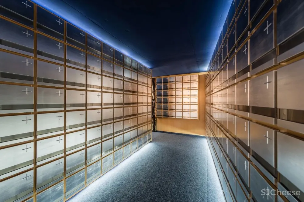 Churches丨灵魂的救赎所