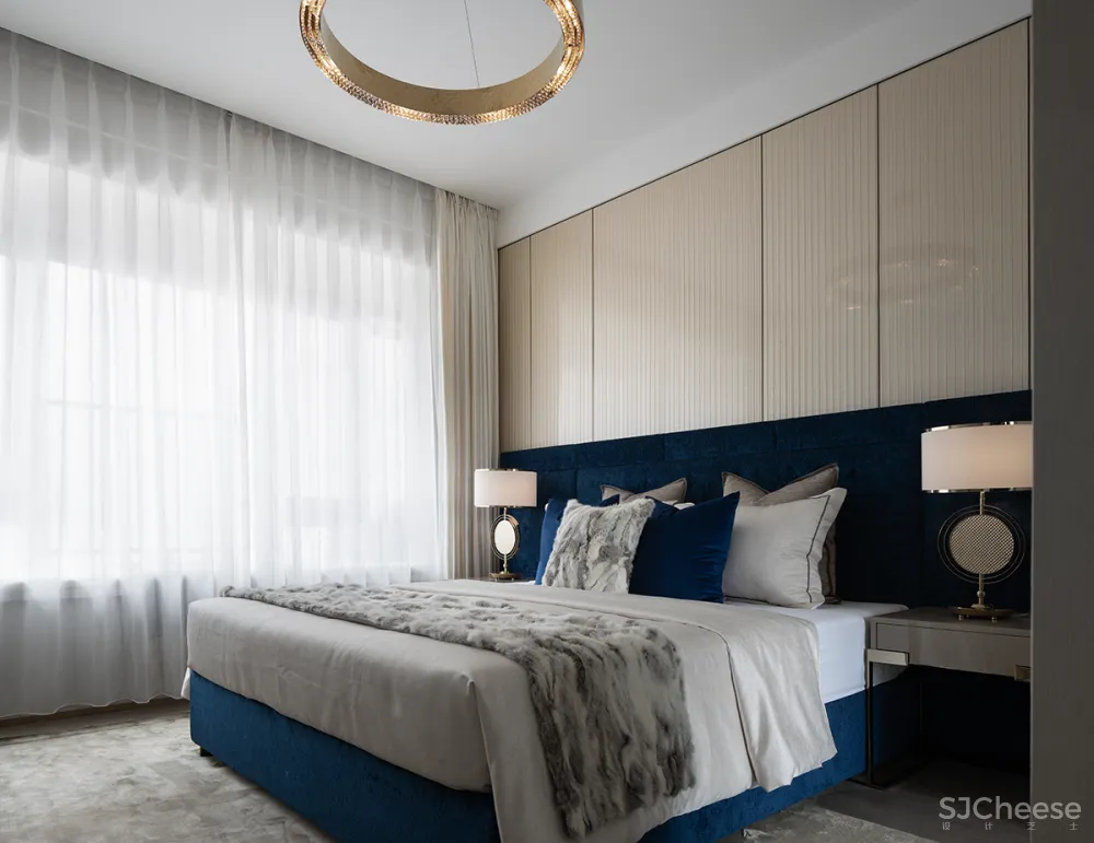 大气精致的155㎡住宅，一抹蓝色唤醒时尚气息！