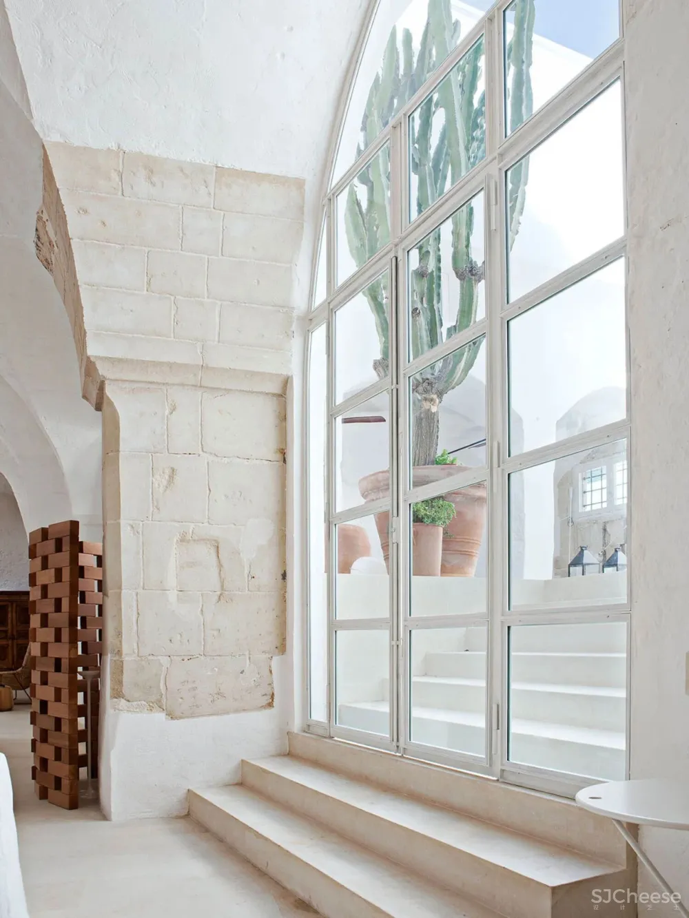 诗意般的旋转空间