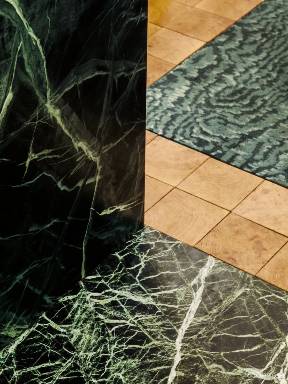 看腻了极简设计，丰富的材质细部更让人心动！