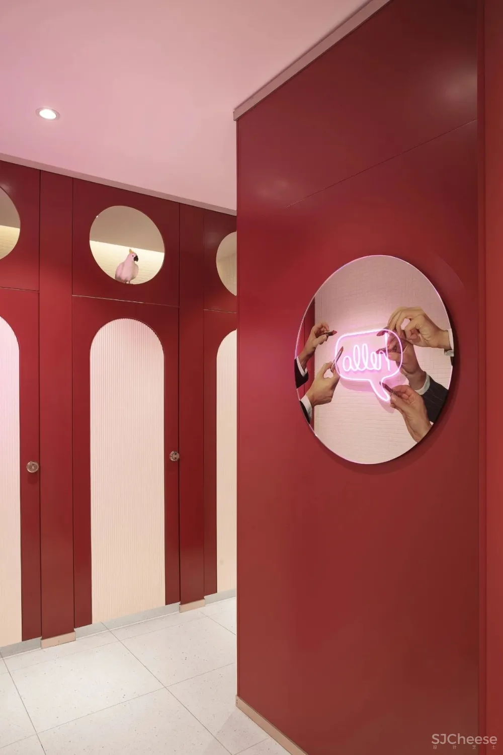 CLV赛拉维×旭辉:旋转的梦幻空间,唤回童心世界!