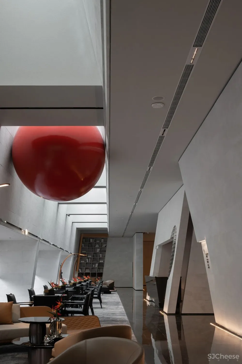 时代 光 静谧 美的内核