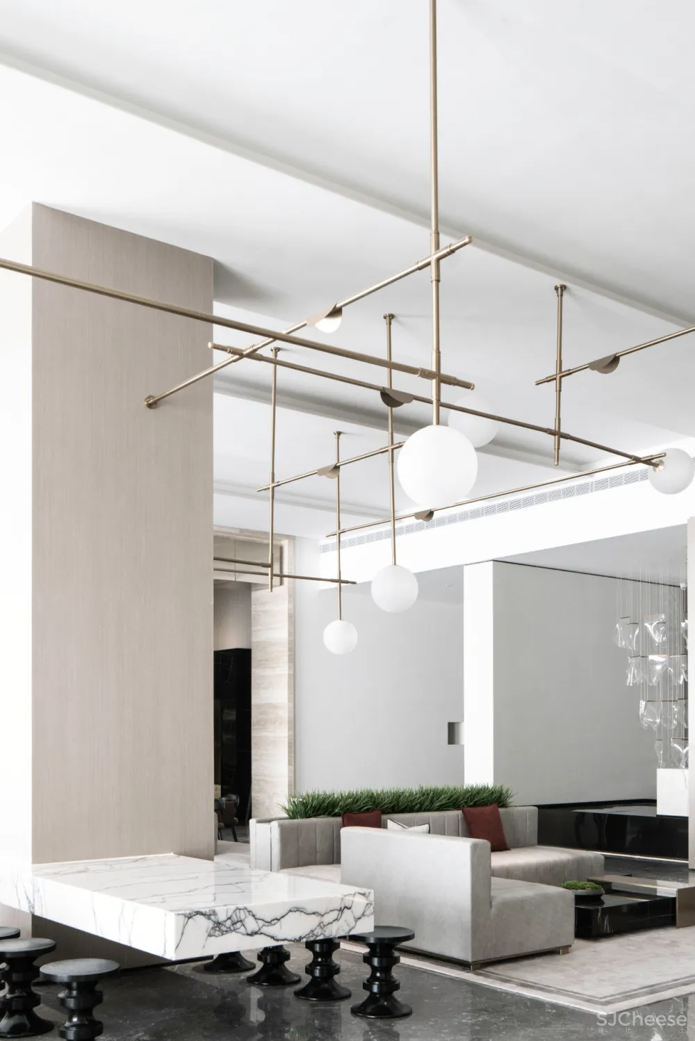 LSID :「经典」形式的传承,或形而上的思考