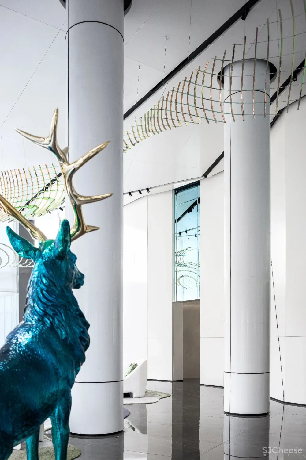 熊灿×乌鲁木齐熙岸地产中心:自由的空间,应拥有纯净的灵魂