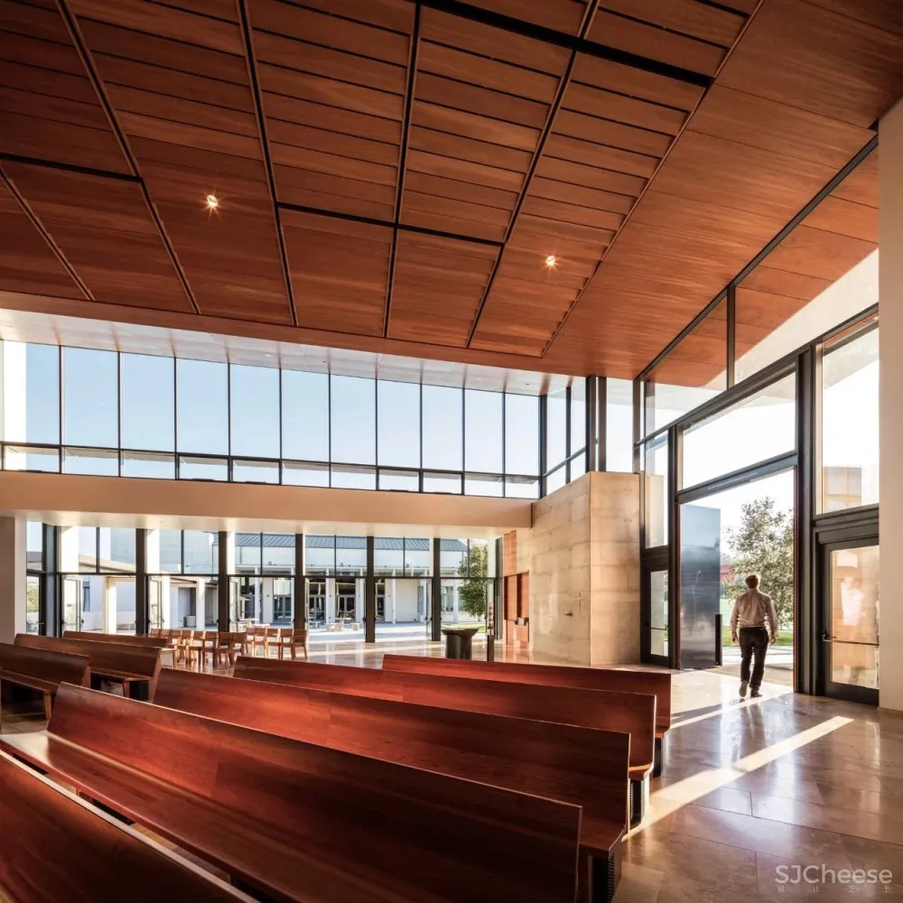 Churches丨灵魂的救赎所