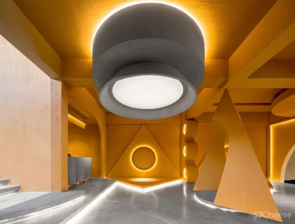 李文强 ：趣味十足的艺术收藏馆，反理性幽默解救城市的无趣！