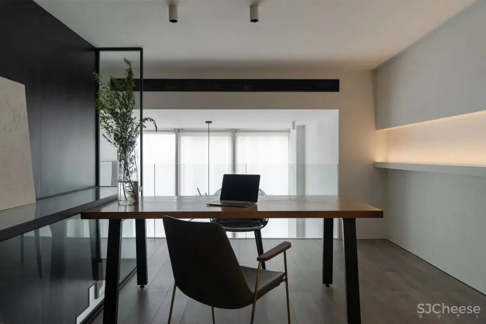 通透感 光影美学，打造黑白极简格调 桐里设计